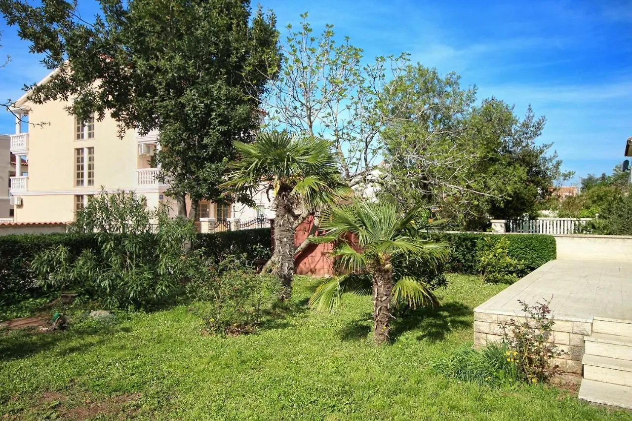 Holiday home Merlini Medulin